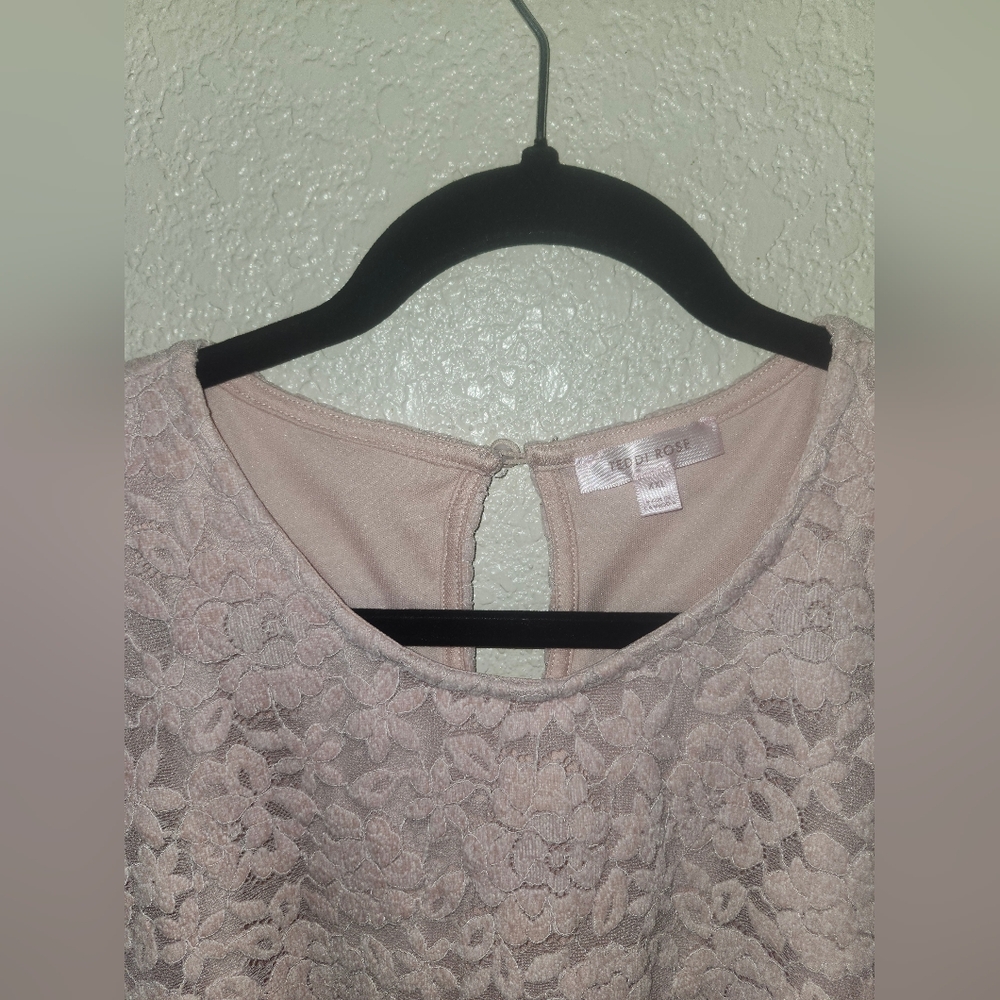 🩷EUC Teddi🧸 Rose🌹 " Lacy🌸 Keyhole Detail Lined Lace Top" Light Pink🩷 Sz XXL - Picture 4 of 12